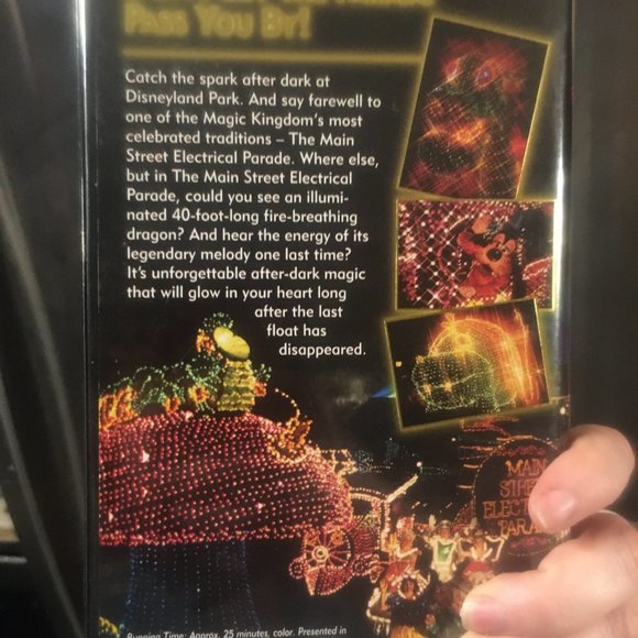 🎠MS Electrical Light Parade VHS - 88 $12 OR FREE*🎉 - Picture 2 of 3